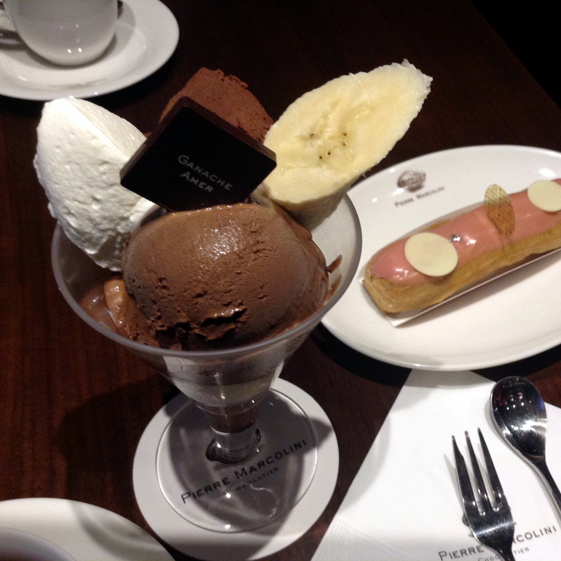 ピエール マルコリーニ 銀座 マルコリーニ チョコレートパフェ ５種類のチョコが織りなすハーモニー スイーツ弁理士が行く